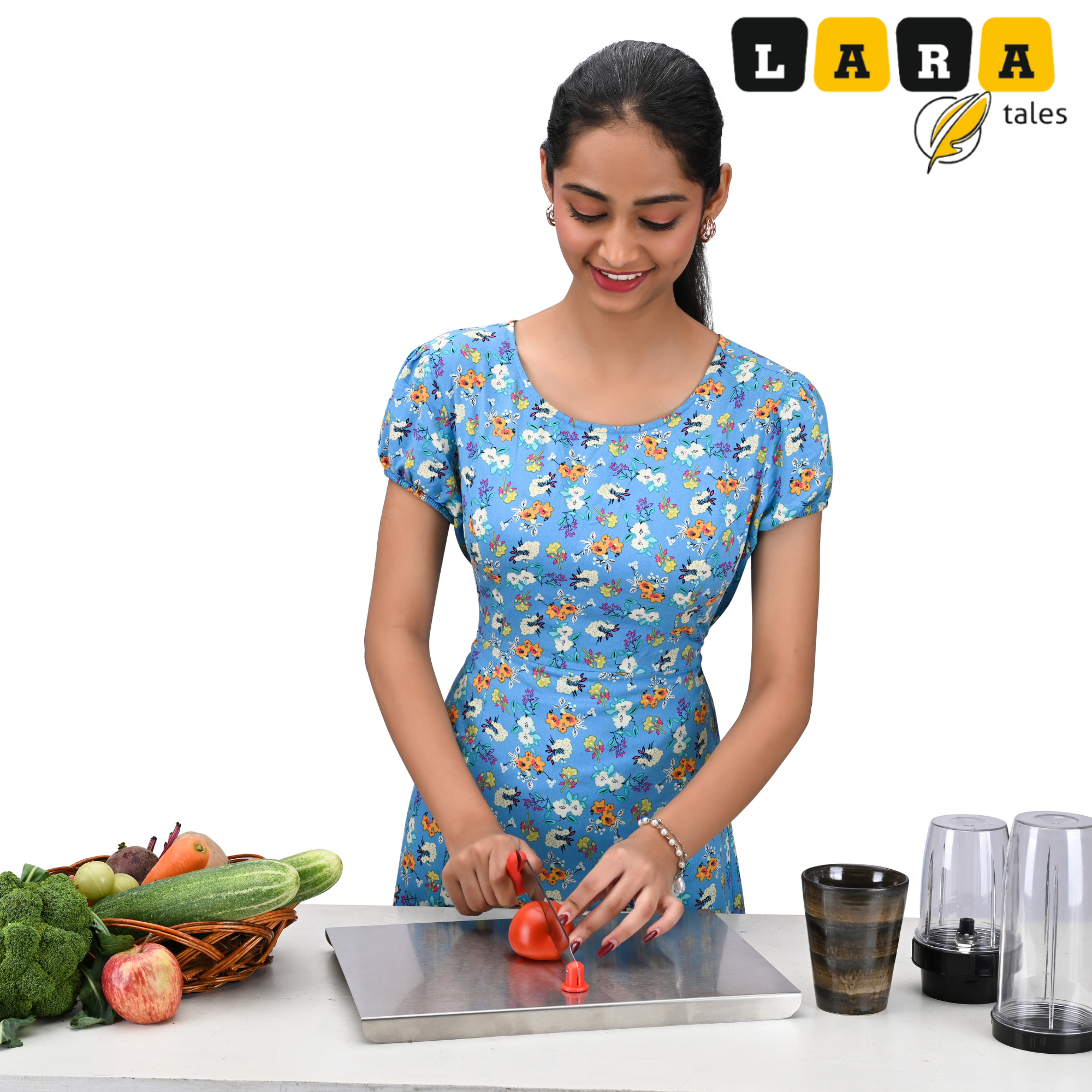 Lara Tales Stainless Steel Premium Chopping Board with Sabji Cutter – 2-in-1 Vegetable & Fruit Cutting Board | Stainless Steel Blade | Food Grade Plastic | Easy Grip Handle | Kitchen Tools With Rolling Pin